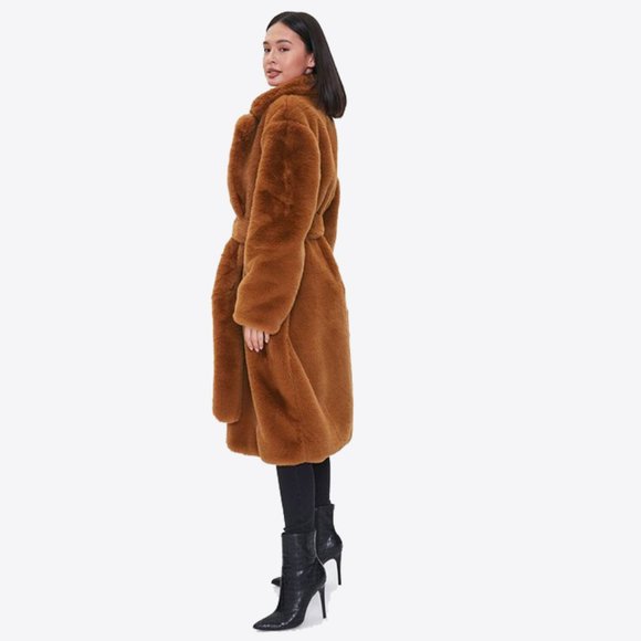 * Host Pick * NWT Forever 21 Camel Faux Fur Coat M - Picture 3 of 11